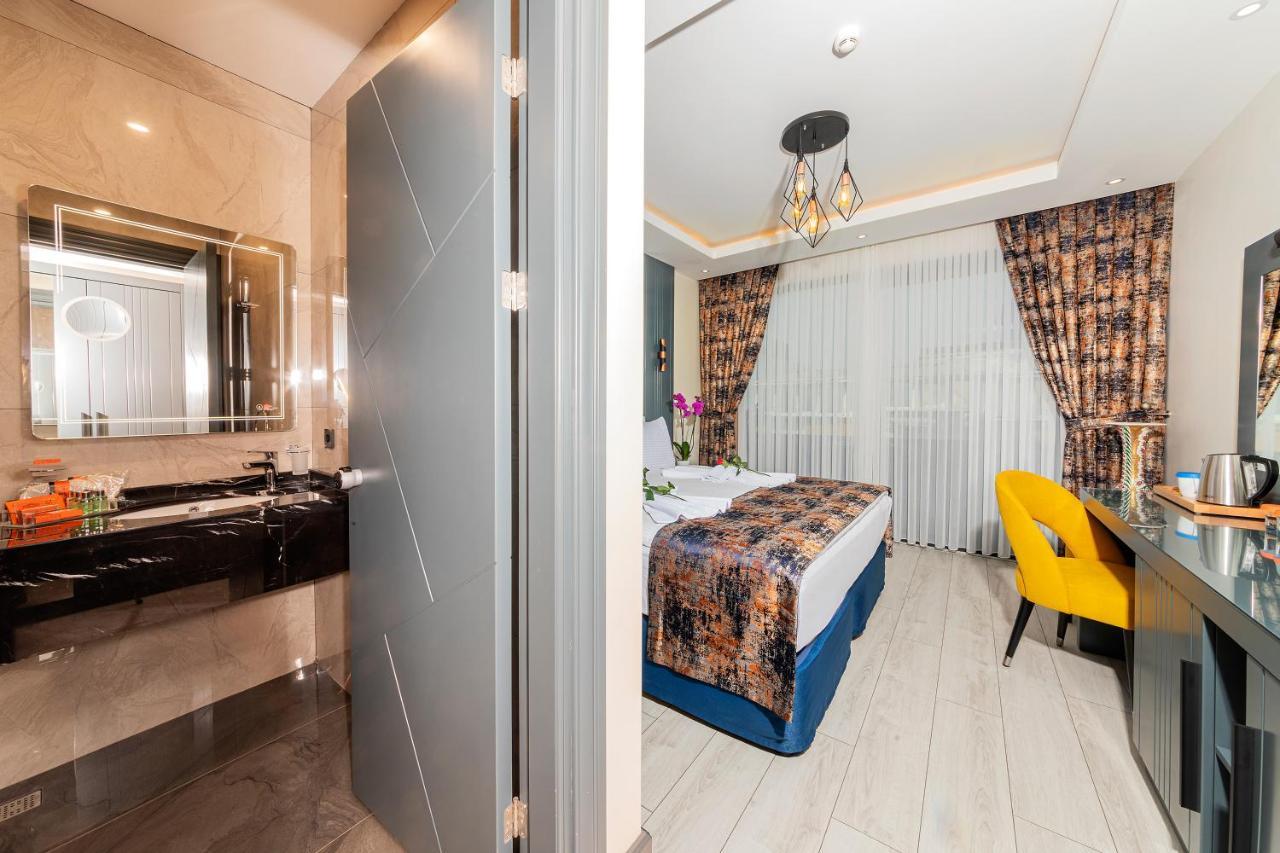 The Magnaura Palace Hotel Istambul Extérieur photo